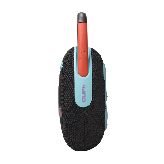 JBL Clip 5 | Ultra-portable waterproof speaker